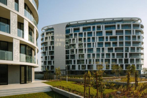 Ellipse Luxury Apartment Waterfall